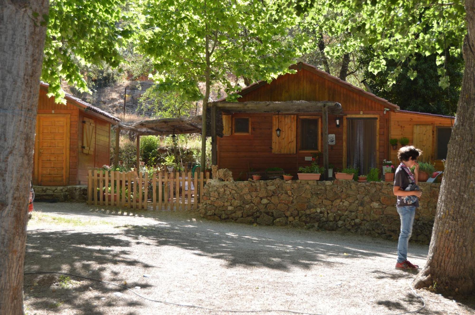 Cabanas Camping Sierra De Penascosa ภายนอก รูปภาพ
