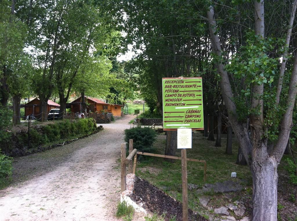 Cabanas Camping Sierra De Penascosa ภายนอก รูปภาพ